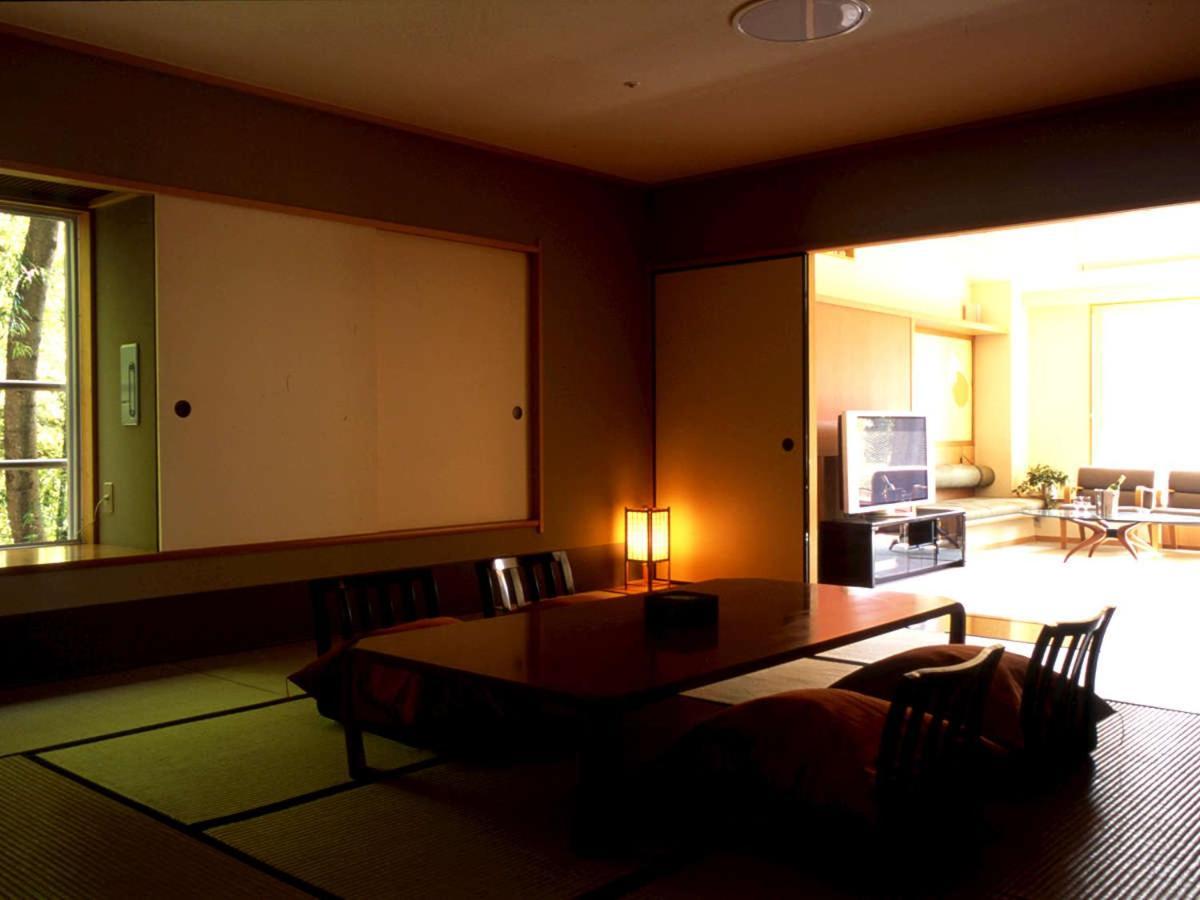 Hotel Notoya Komatsu  Zewnętrze zdjęcie