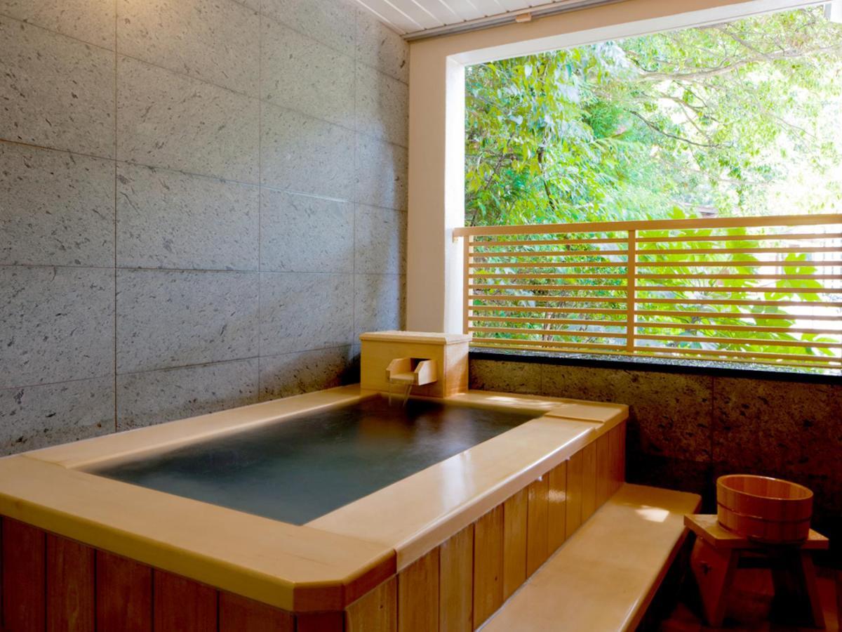 Hotel Notoya Komatsu  Zewnętrze zdjęcie